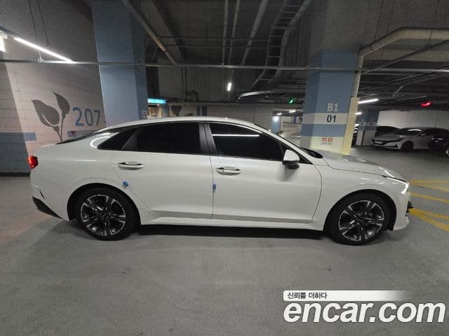Kia K5 3세대 Prestige, 2022 4