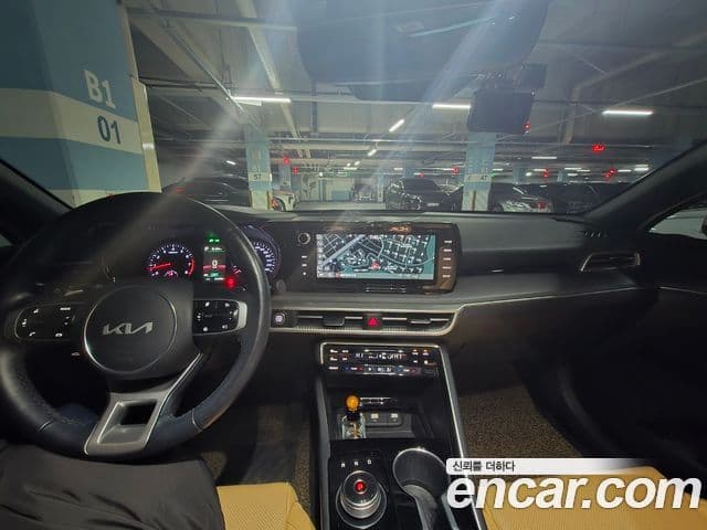Kia K5 3세대 Prestige, 2022 12