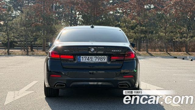BMW 5시리즈 (G30) 523d xDrive M Sport, 2021 4