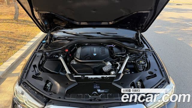 BMW 5시리즈 (G30) 523d xDrive M Sport, 2021 6