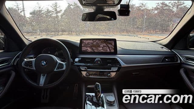 BMW 5시리즈 (G30) 523d xDrive M Sport, 2021 7