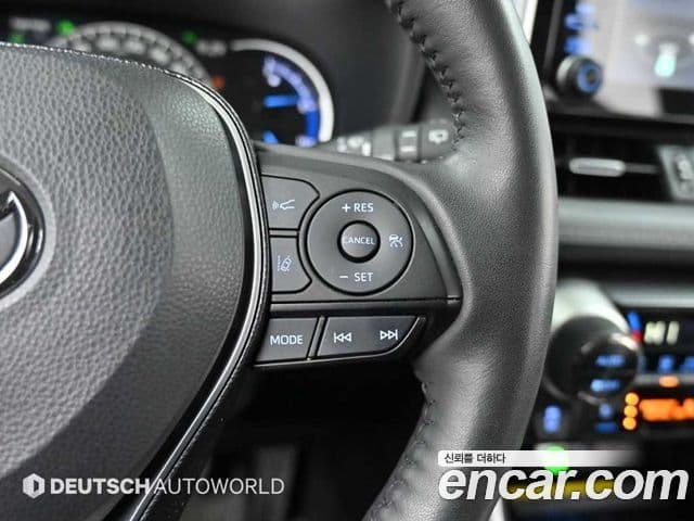 Toyota RAV4 5세대, 2021 18