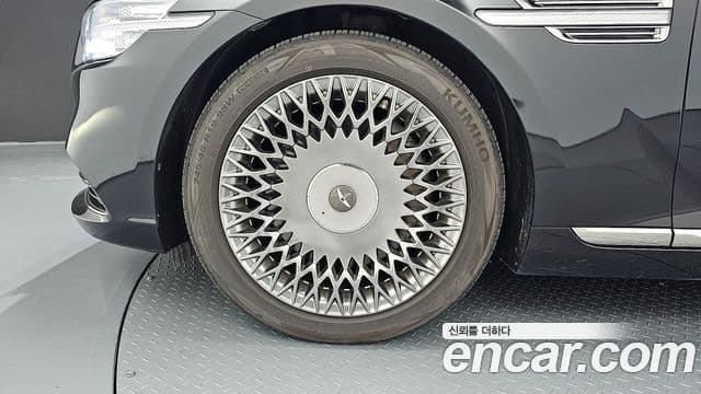 Genesis G90 Premium Luxury, 2019 все фото