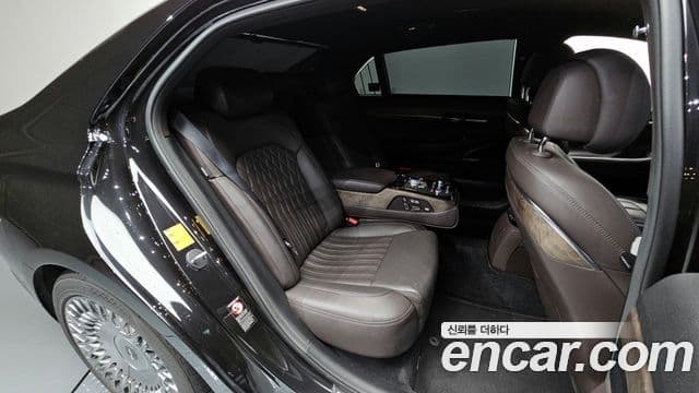 Genesis G90 Premium Luxury, 2019 12