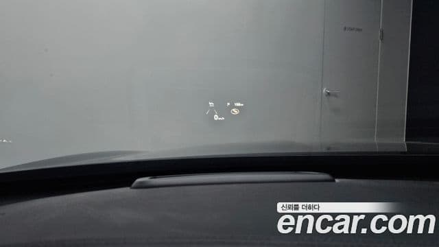 Genesis G90 Premium Luxury, 2019 17