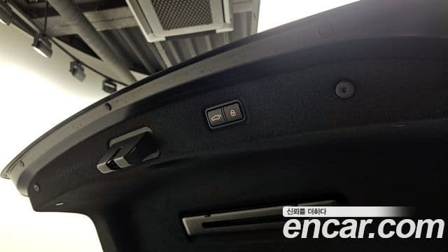 Genesis G90 Premium Luxury, 2019 20