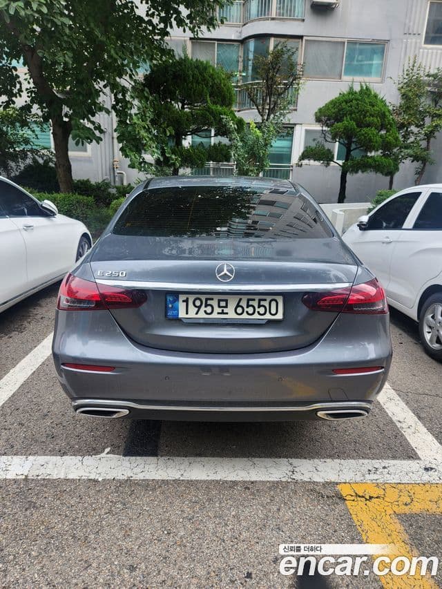 Mercedes-Benz E-класс W213 Exclusive, 2021 4