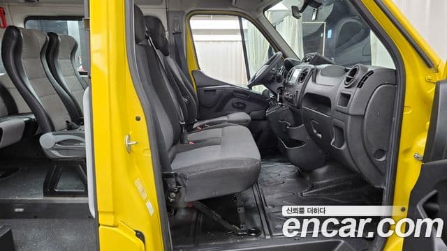 Renault Korea(Samsung) Master 15인승, 2020 11