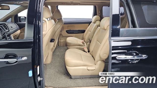 Kia The / новый New Carnival Prestige, 2019 11