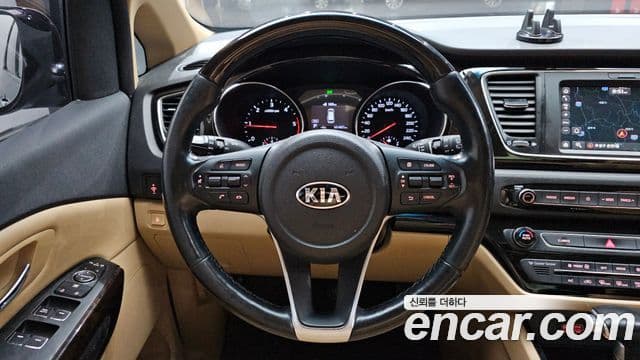 Kia The / новый New Carnival Prestige, 2019 14