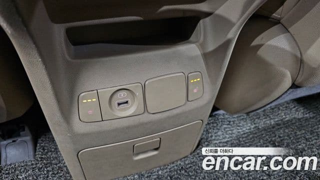 Kia The / новый New Carnival Prestige, 2019 19