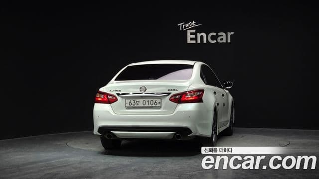 Nissan 알티마 L33, 2017 4