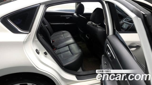 Nissan 알티마 L33, 2017 12