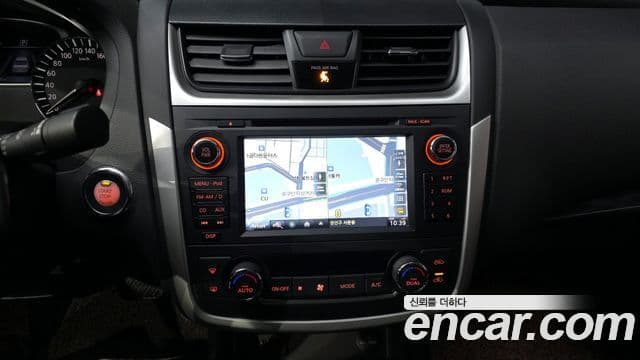 Nissan 알티마 L33, 2017 14