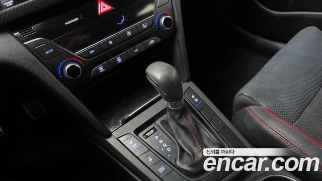 Hyundai Avante AD 1.6 турбо Sport, 2017 9