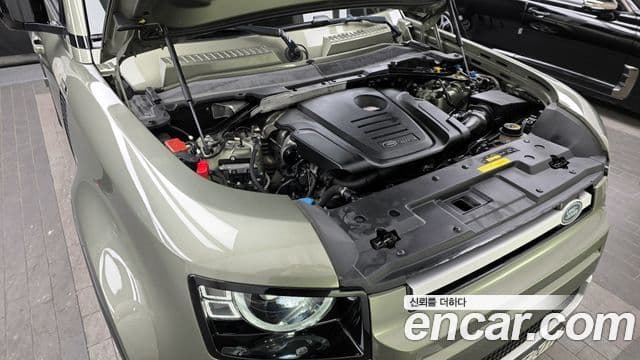 Land Rover Defender (L663) 110 D240 SE, 2020 6