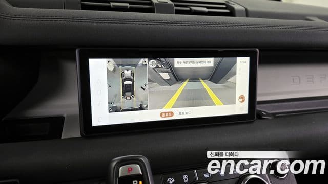 Land Rover Defender (L663) 110 D240 SE, 2020 15