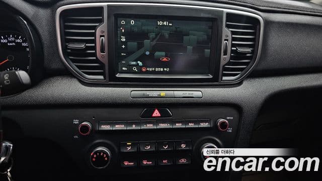 Kia Sportage 4세대 дизель 2.0 2WD Trendy, 2018 15