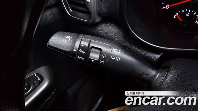 Kia Sportage 4세대 дизель 2.0 2WD Trendy, 2018 19