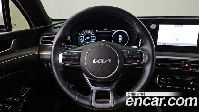 Kia K5 гибрид 3세대 Noblesse, 2023 14
