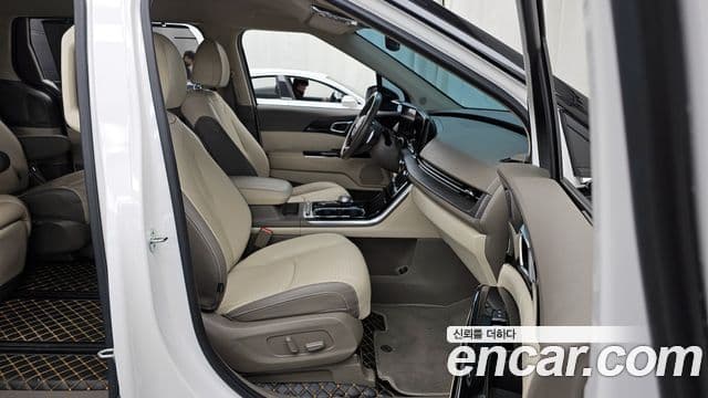 Kia Carnival 4세대 Signature, 2021 11