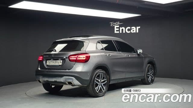 Mercedes-Benz GLA-класс X156 Premium, 2018 2