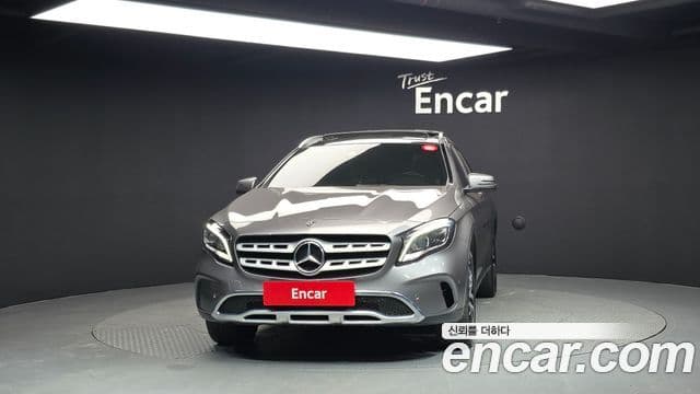 Mercedes-Benz GLA-класс X156 Premium, 2018 3
