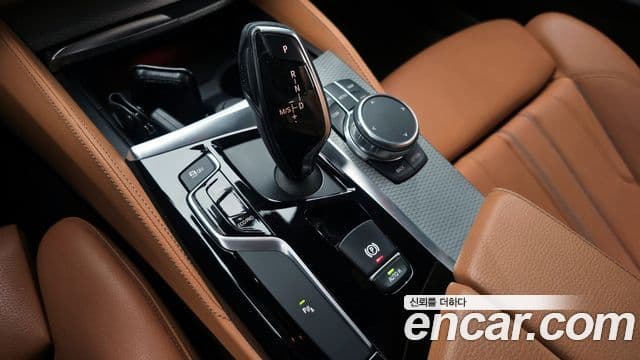 BMW 5시리즈 (G30) 520d M Sport, 2018 9