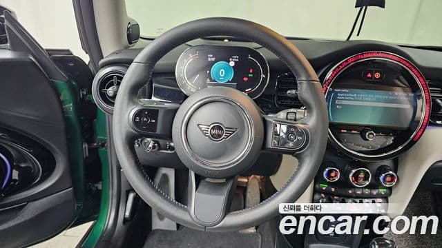 Mini Cooper S 3세대, 2023 13