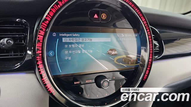 Mini Cooper S 3세대, 2023 18