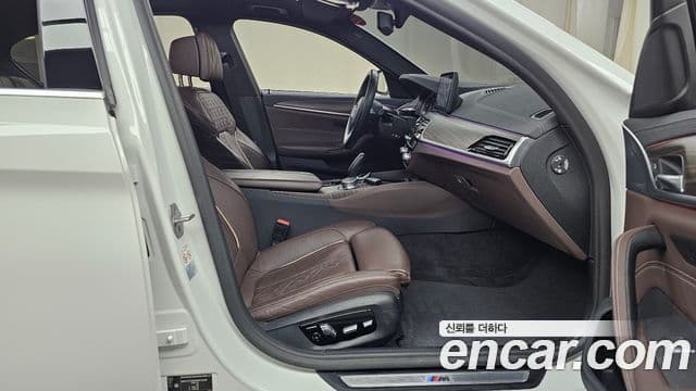 BMW 5시리즈 (G30) 523d M Sport, 2021 11