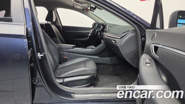 Hyundai Sonata (DN8) Premium Family, 2020 11