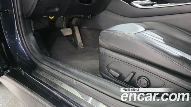 Hyundai Sonata (DN8) Premium Family, 2020 18
