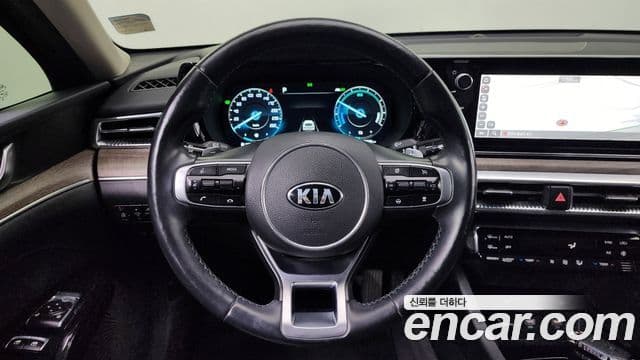 Kia K5 гибрид 3세대 Noblesse, 2021 15