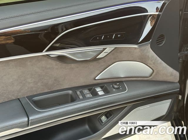 Audi A8 (D5) 55 TFSI Quattro LWB, 2021 15