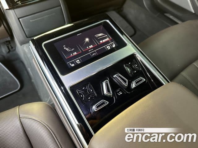 Audi A8 (D5) 55 TFSI Quattro LWB, 2021 19