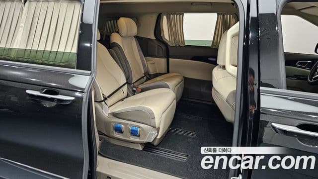 Kia Carnival 4세대 Signature, 2021 12