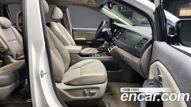 Kia All New Carnival Special, 2018 10