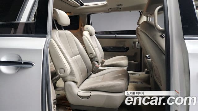 Kia All New Carnival Special, 2018 12