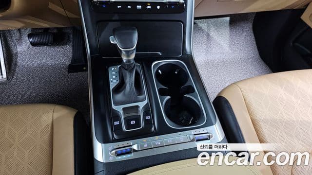 Kia Carnival 4세대 Prestige, 2023 9