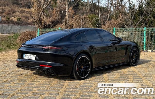 Porsche Panamera (971) 4.0 GTS, 2020 все фото