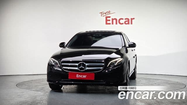 Mercedes-Benz E-класс W213 Avantgarde, 2018 3