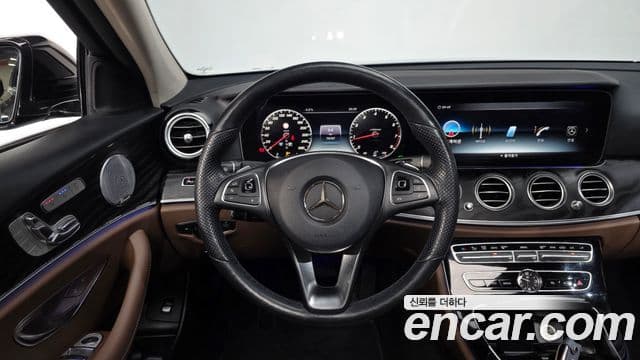 Mercedes-Benz E-класс W213 Avantgarde, 2018 13