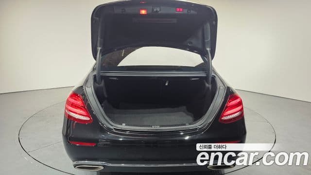 Mercedes-Benz E-класс W213 Avantgarde, 2018 20