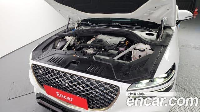 Genesis GV70, 2022 6