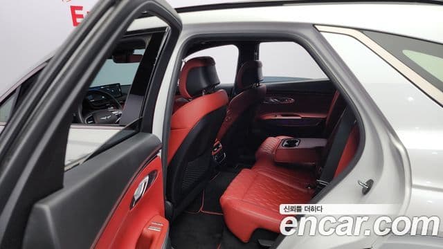 Genesis GV70, 2022 12