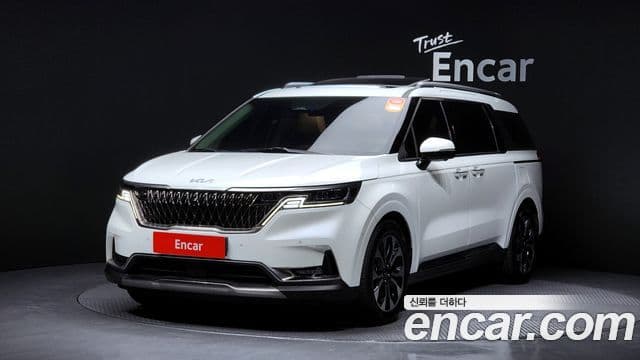 Kia Carnival 4세대 Noblesse, 2023 1