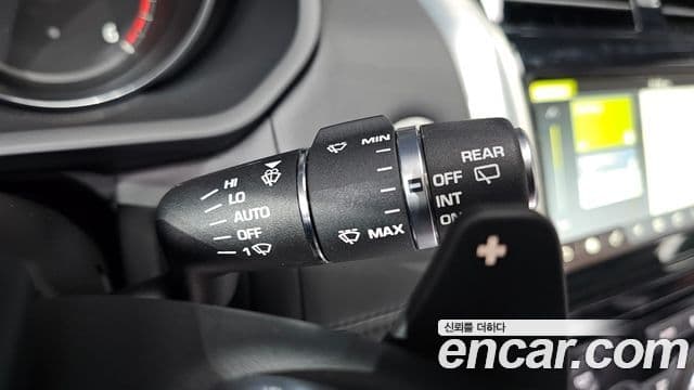 Land Rover Discovery 5 3.0 TD6 Launch Edition, 2017 16