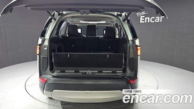 Land Rover Discovery 5 3.0 TD6 Launch Edition, 2017 20