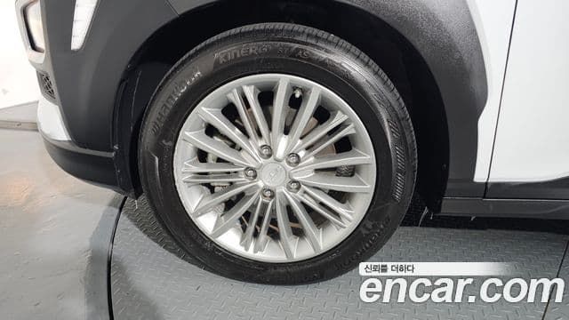 Hyundai Kona Modern Choice, 2020 все фото